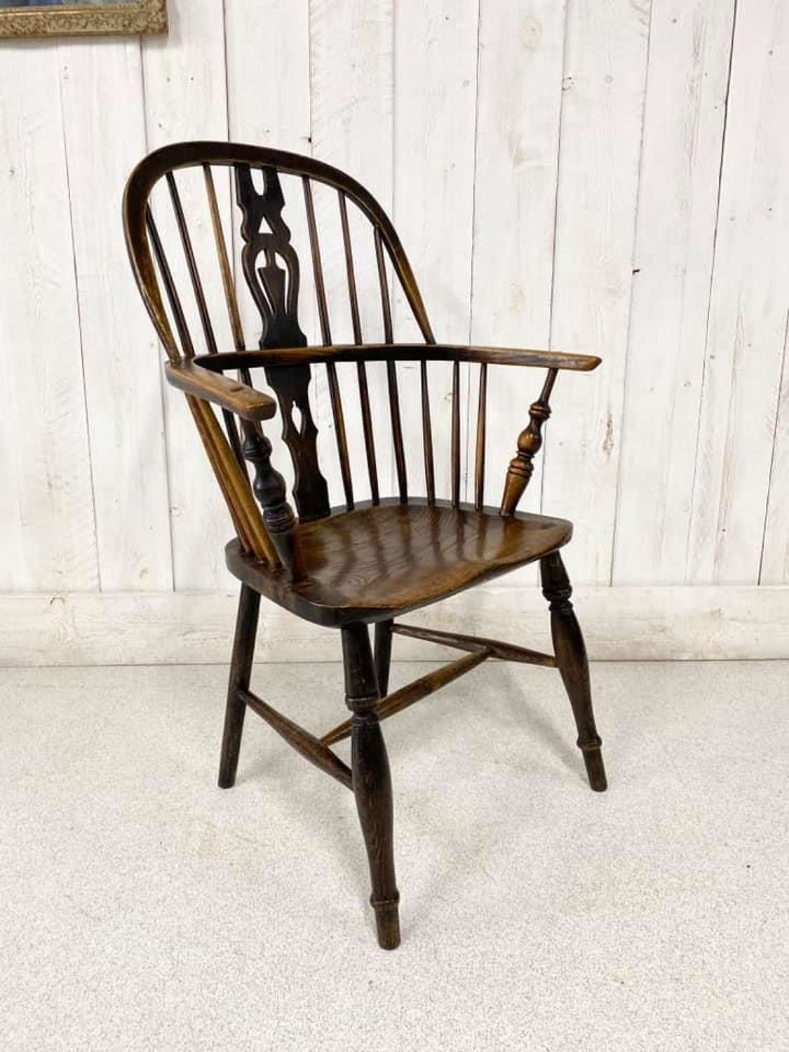 Antique Elm Windsor Chair C1880