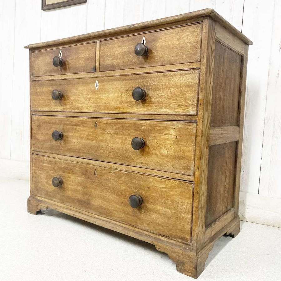 Superb Oak George 3rd Chest of Drawers