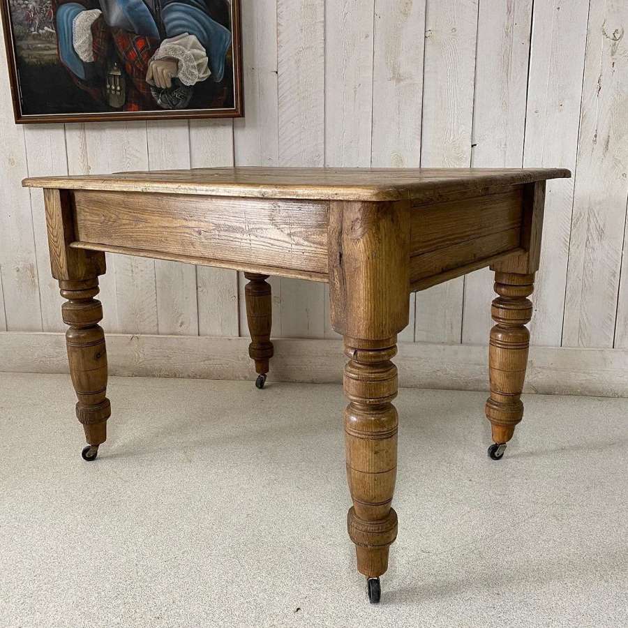 Victorian Pine Dining Table