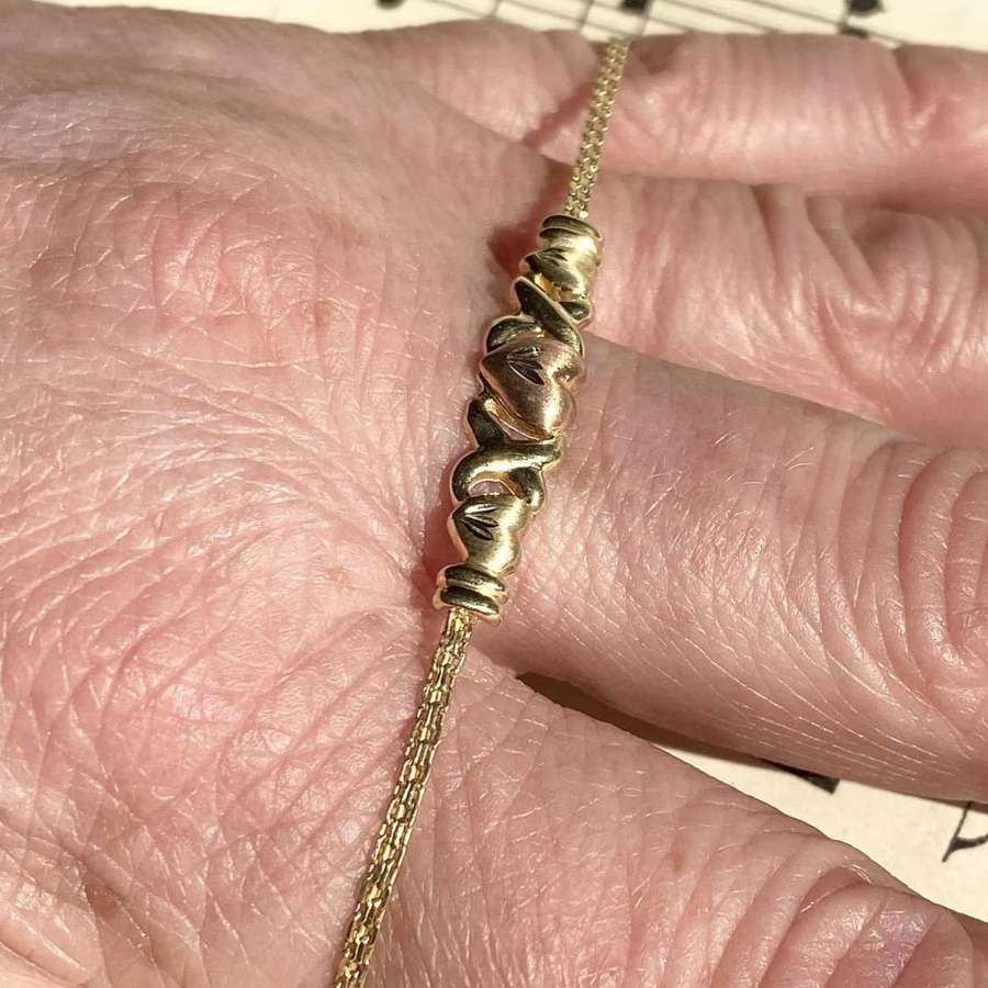 10ct Gold Heart Bracelet
